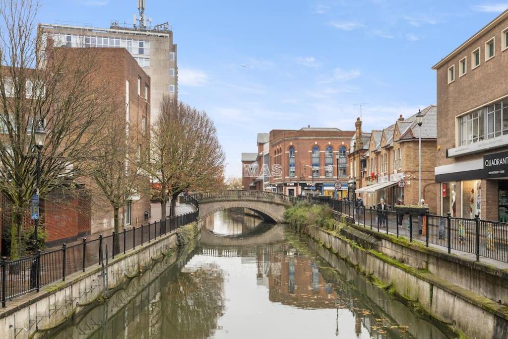 Chelmsford Centre View Sleep 4 Next Chelmer Canal ภายนอก รูปภาพ